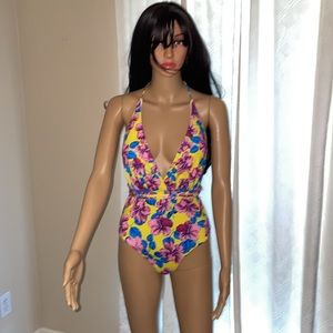 Flowery bathing suit
